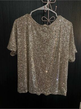 MELLODAY Gold Sequin Short-Sleeve Top